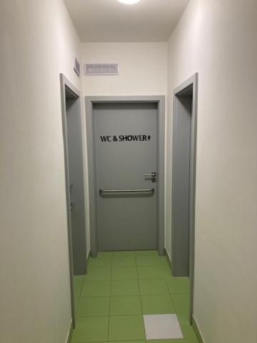 Capsule Hostel Andel Centre Spirit Prága Kültér fotó