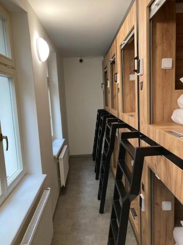 Capsule Hostel Andel Centre Spirit Prága Kültér fotó